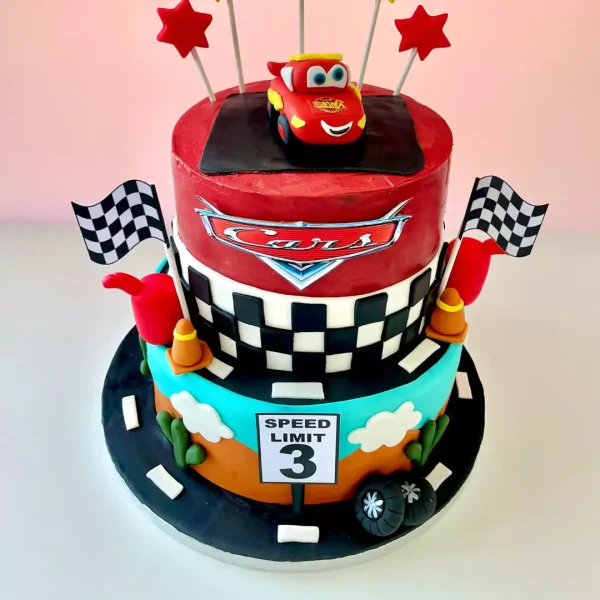 gâteau a la vanille sur le thème Cars McQueenn pour un enfant de 2 ans recette facile commande last minute geneve