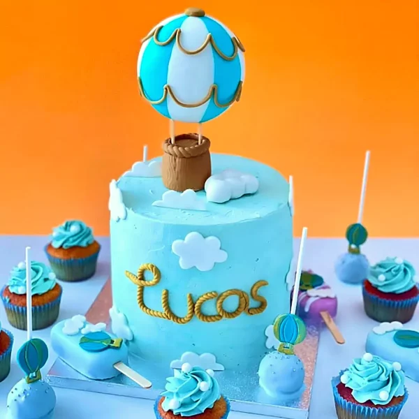 gateau et cupcakes à la fraise pour enfant de 1 an fait a geneve par la patisserie Natcake