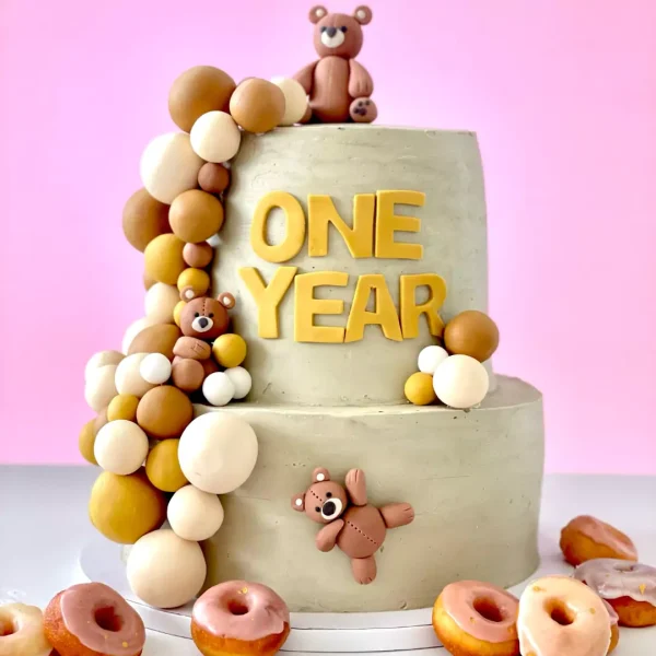 Gateau anniversaire au nutella et donuts pour bébé de un an livraison a Lausanne et geneve