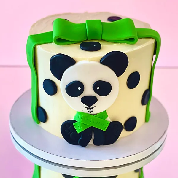 gâteau avec recette facile au chocolat en forme de panda pour une commande a nyon